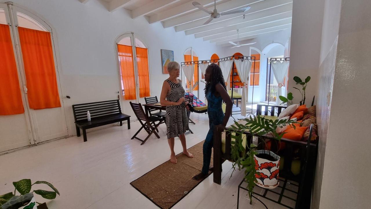 Chez Coumbis Bed & Breakfast Gorée Dış mekan fotoğraf