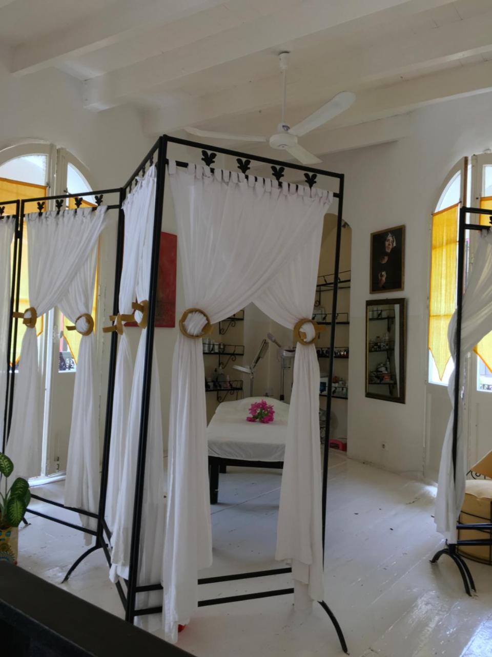 Chez Coumbis Bed & Breakfast Gorée Dış mekan fotoğraf