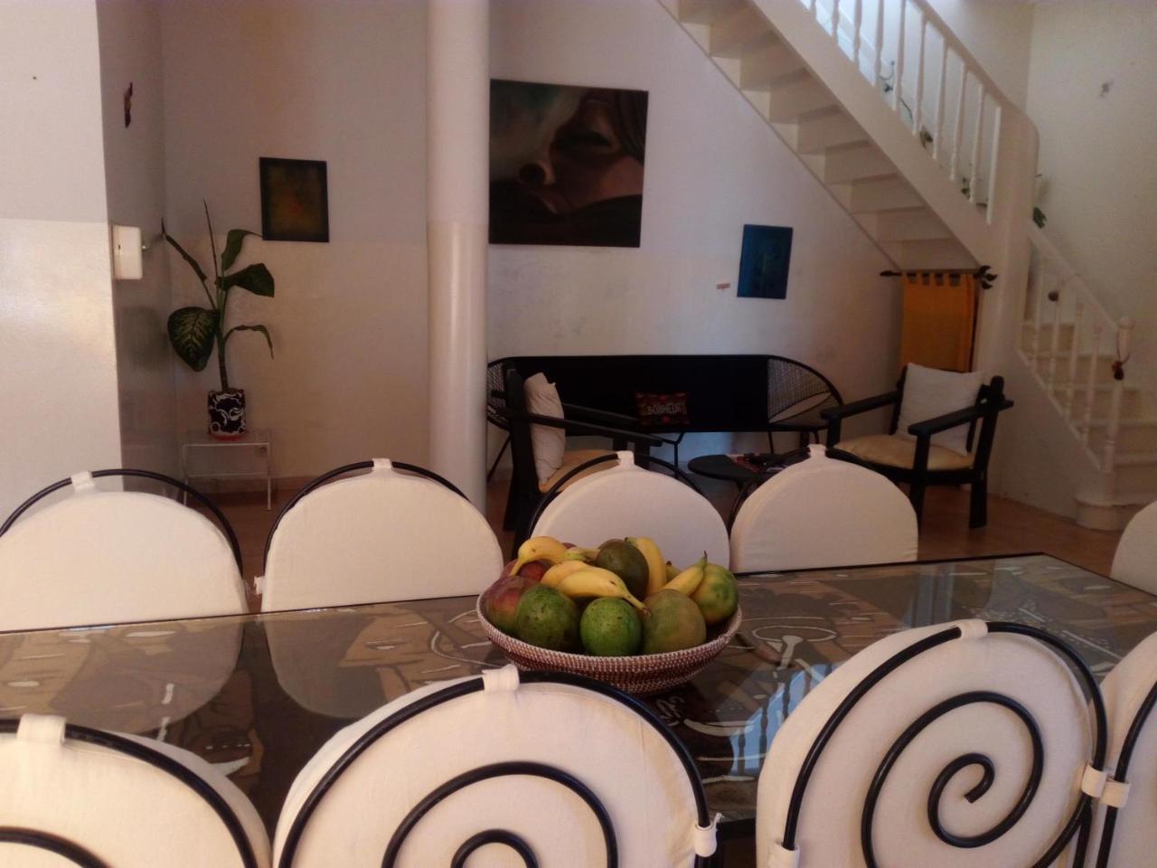 Chez Coumbis Bed & Breakfast Gorée Dış mekan fotoğraf